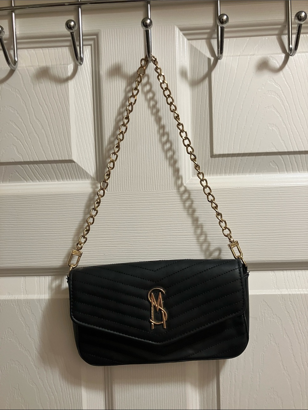 Steve Madden Black Quilted Crossbody with Gold Chain